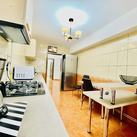 Central & Comfortable Studio Tergovistye Kültér fotó